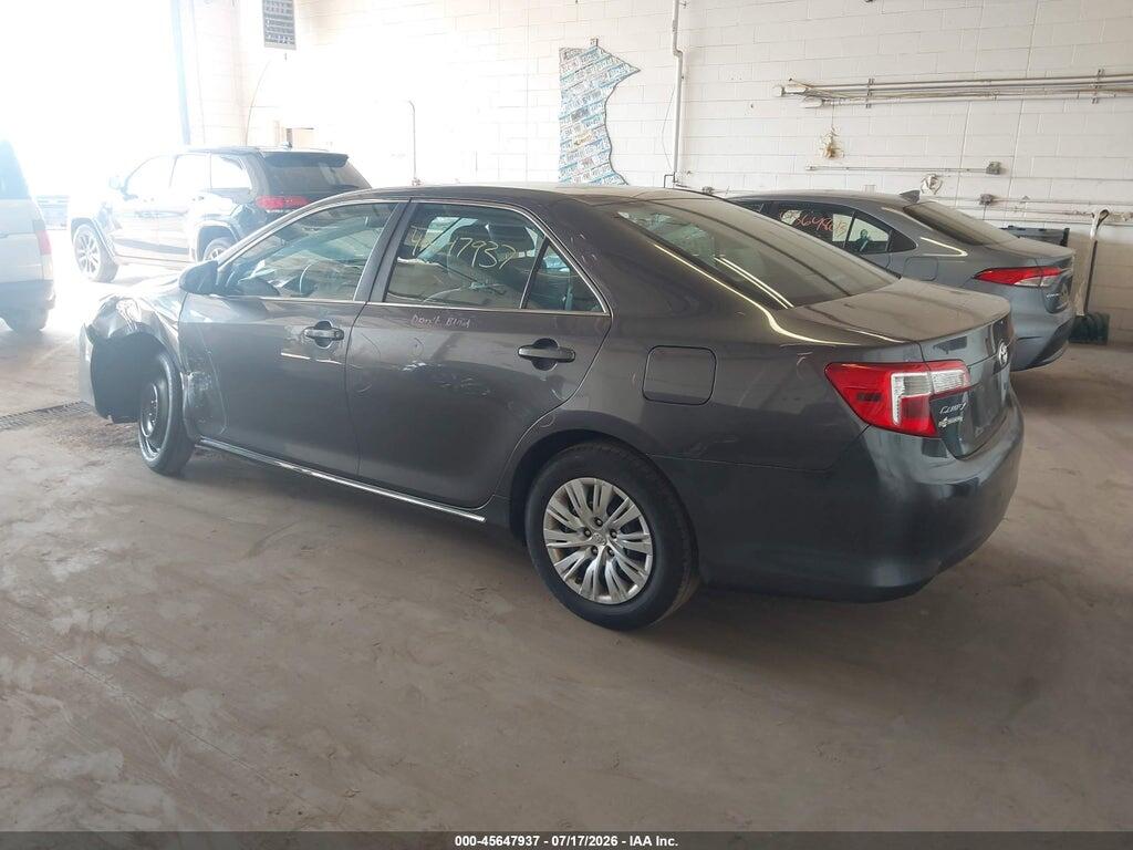 4T1BF1FK1DU690258 2013 TOYOTA CAMRY photo no. 3