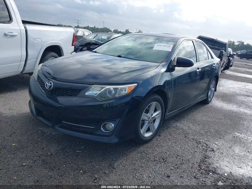 4T1BF1FKXDU240866 2013 TOYOTA CAMRY photo no. 2