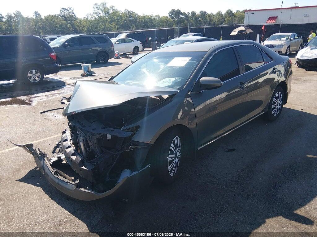 4T1BF1FK1DU675324 2013 TOYOTA CAMRY photo no. 2