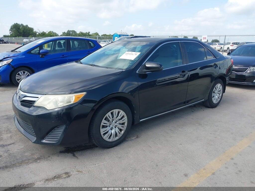 4T1BF1FK3DU639778 2013 TOYOTA CAMRY photo no. 2