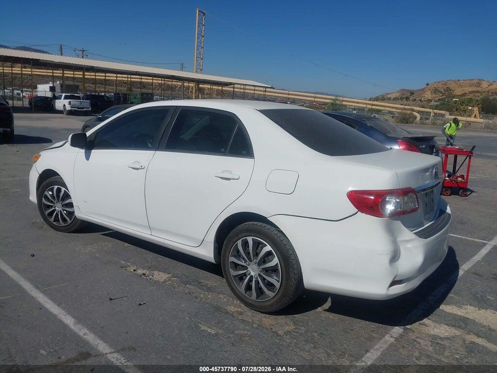 5YFBU4EE6DP146214 2013 TOYOTA COROLLA photo no. 3