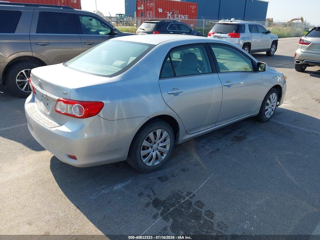 5YFBU4EE4DP075272 2013 TOYOTA COROLLA photo no. 4