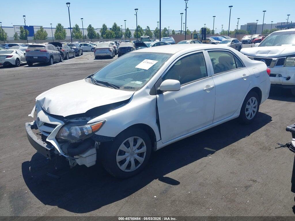 JTDBU4EE7DJ121701 2013 TOYOTA COROLLA photo no. 2