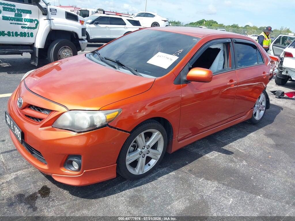 2T1BU4EE9DC075526 2013 TOYOTA COROLLA photo no. 2