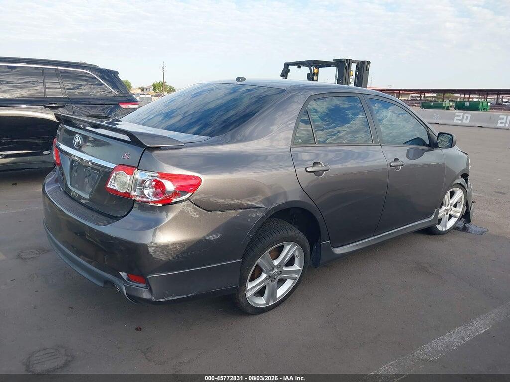 5YFBU4EE7DP155262 2013 TOYOTA COROLLA photo no. 4