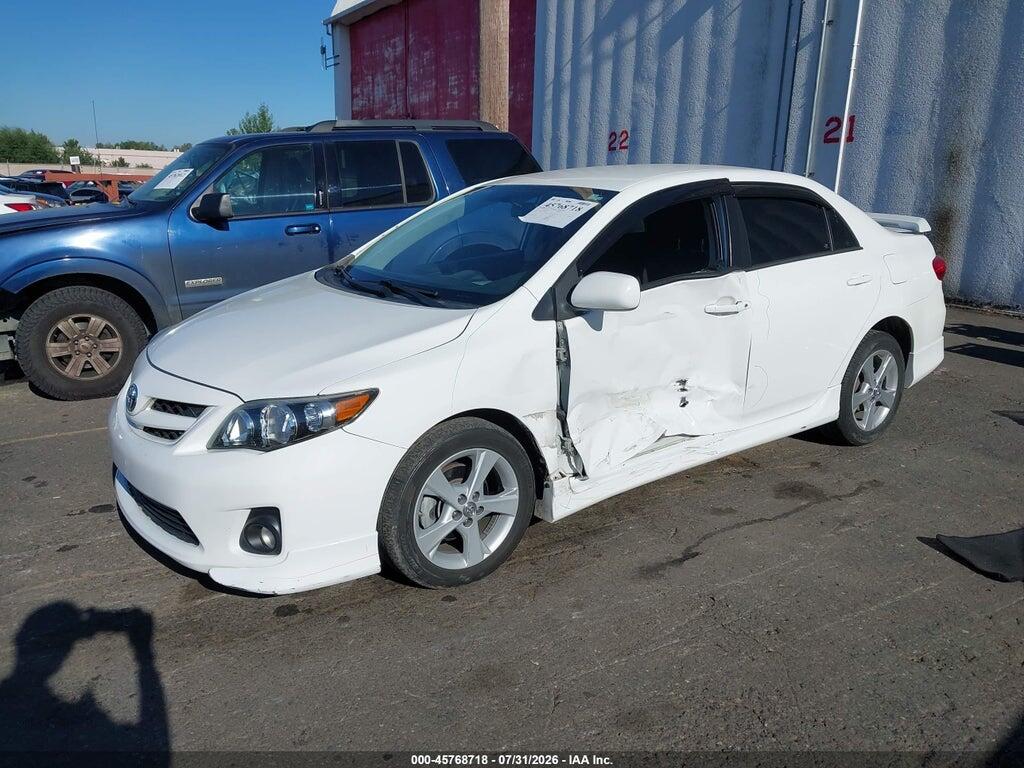 5YFBU4EEXDP074871 2013 TOYOTA COROLLA photo no. 2