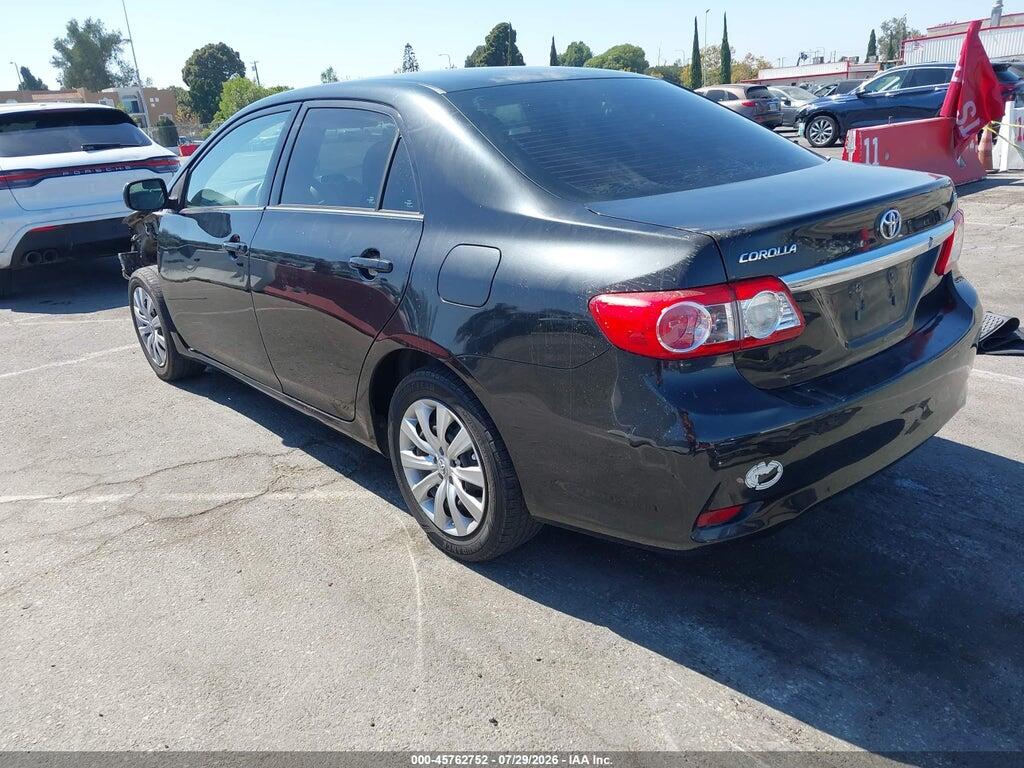 5YFBU4EE4DP156997 2013 TOYOTA COROLLA photo no. 3