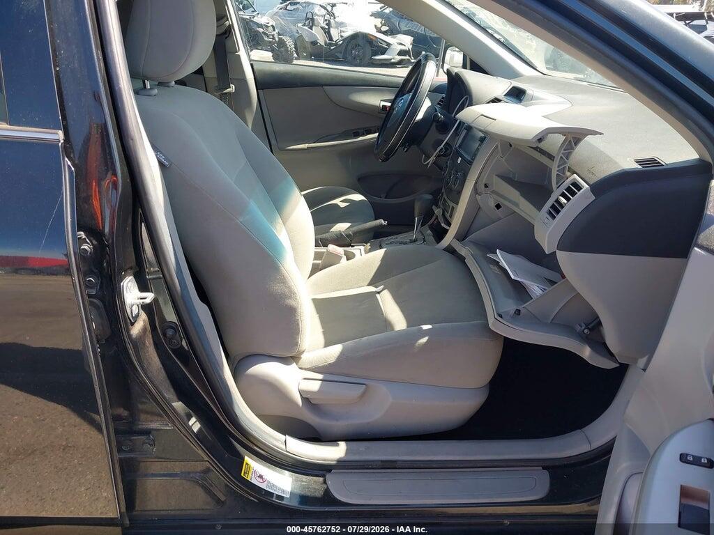 5YFBU4EE4DP156997 2013 TOYOTA COROLLA photo no. 5