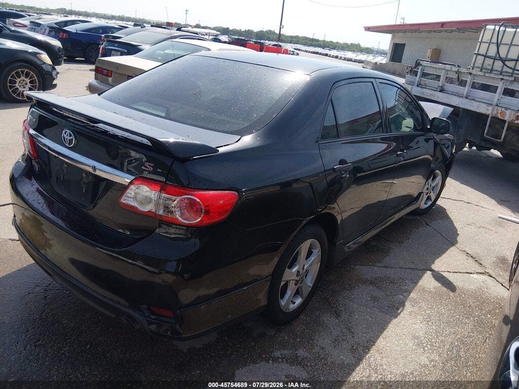 5YFBU4EE5DP108828 2013 TOYOTA COROLLA photo no. 4