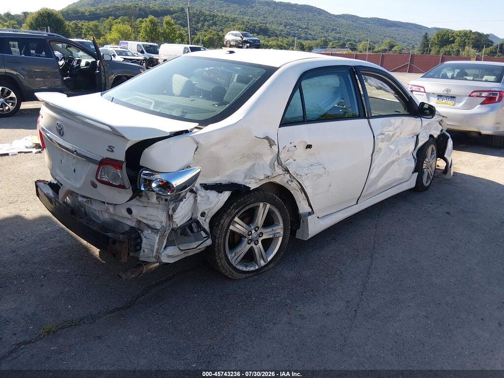 2T1BU4EE4DC100526 2013 TOYOTA COROLLA photo no. 4