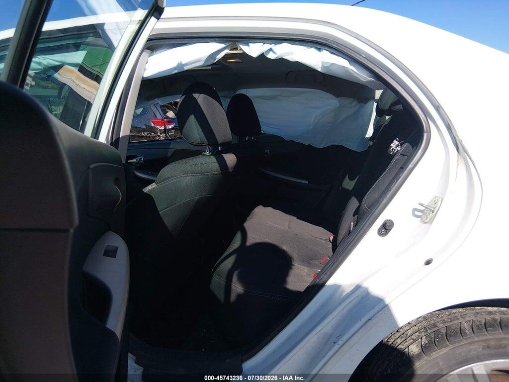 2T1BU4EE4DC100526 2013 TOYOTA COROLLA photo no. 8