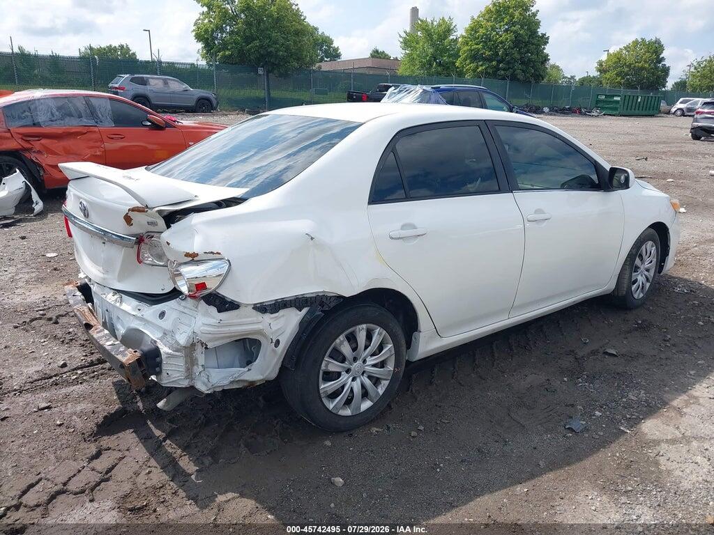 2T1BU4EE9DC946425 2013 TOYOTA COROLLA photo no. 4