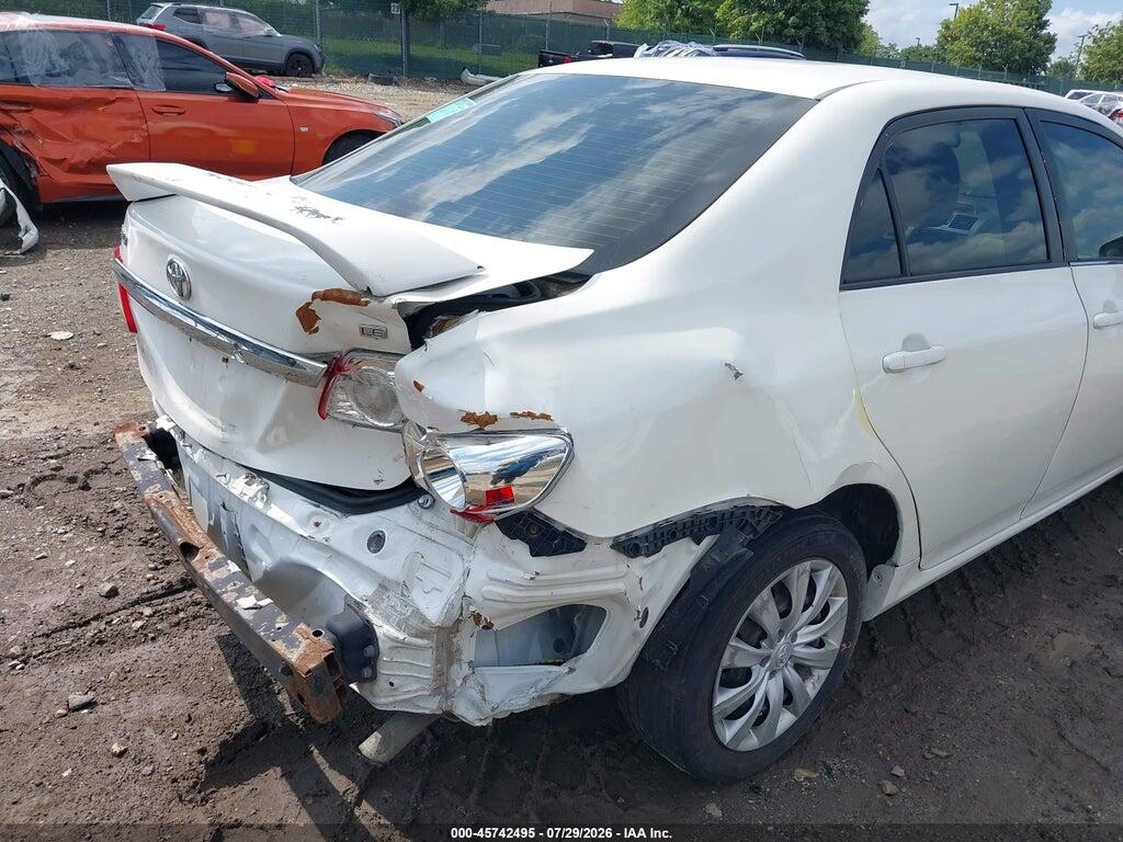 2T1BU4EE9DC946425 2013 TOYOTA COROLLA photo no. 6