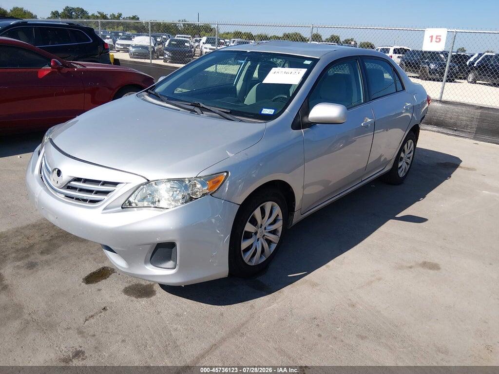 5YFBU4EE2DP152656 2013 TOYOTA COROLLA photo no. 2
