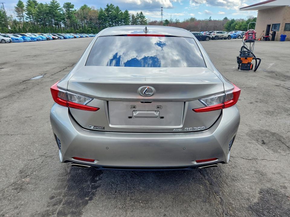 2017 LEXUS RC 300 BASE — Фото 6 из 12