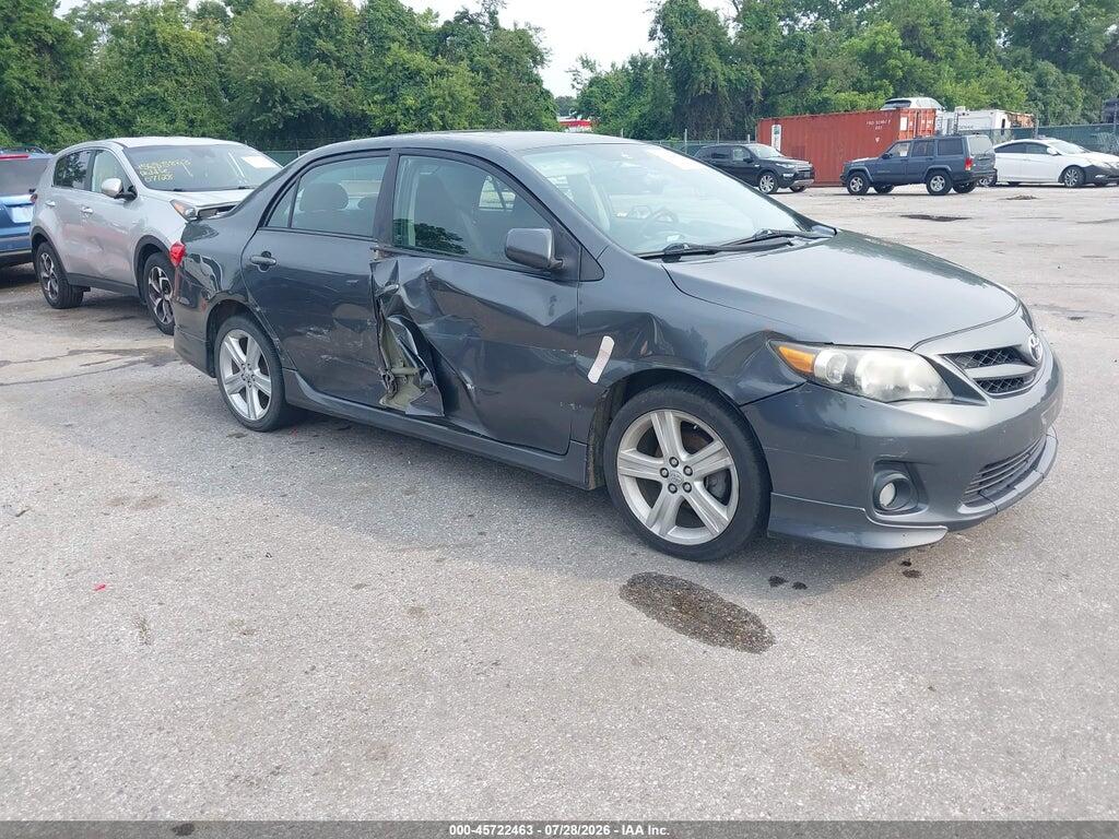 2T1BU4EE8DC092611 2013 TOYOTA COROLLA photo no. 1
