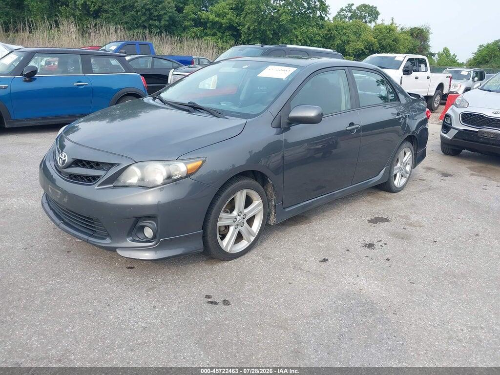 2T1BU4EE8DC092611 2013 TOYOTA COROLLA photo no. 2