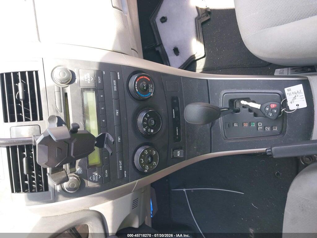 5YFBU4EE1DP149716 2013 TOYOTA COROLLA photo no. 11