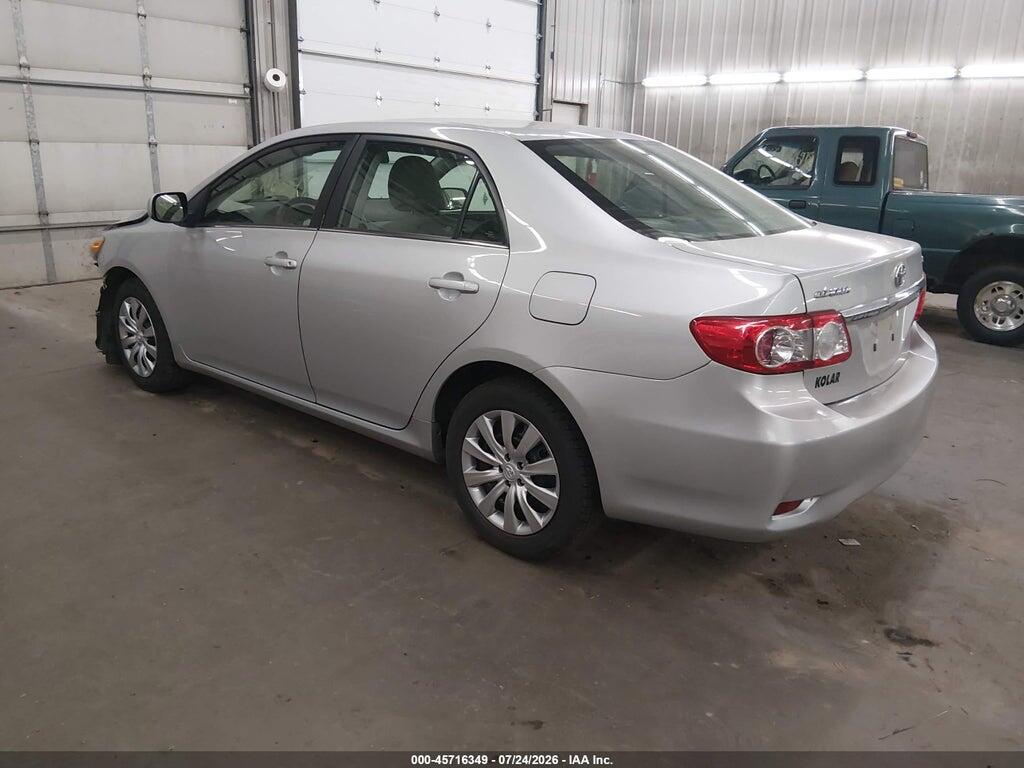 5YFBU4EE1DP141714 2013 TOYOTA COROLLA photo no. 3