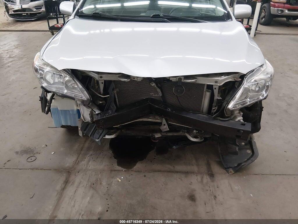 5YFBU4EE1DP141714 2013 TOYOTA COROLLA photo no. 6