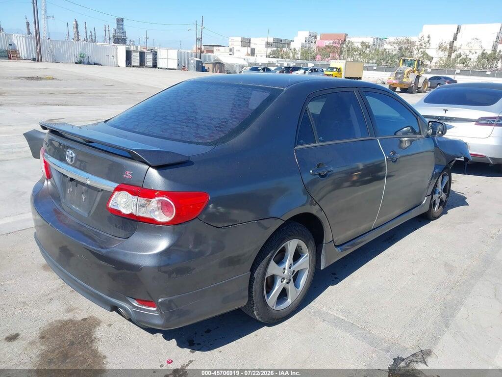 2T1BU4EEXDC973021 2013 TOYOTA COROLLA photo no. 4