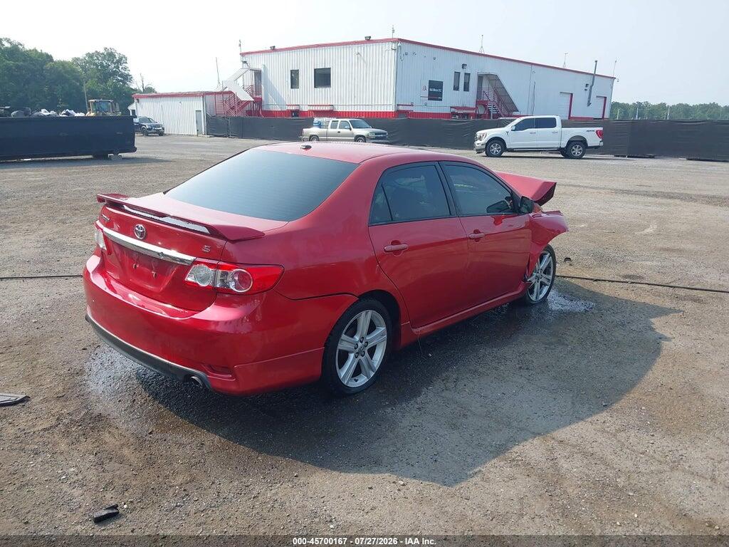 2T1BU4EE8DC937473 2013 TOYOTA COROLLA photo no. 4