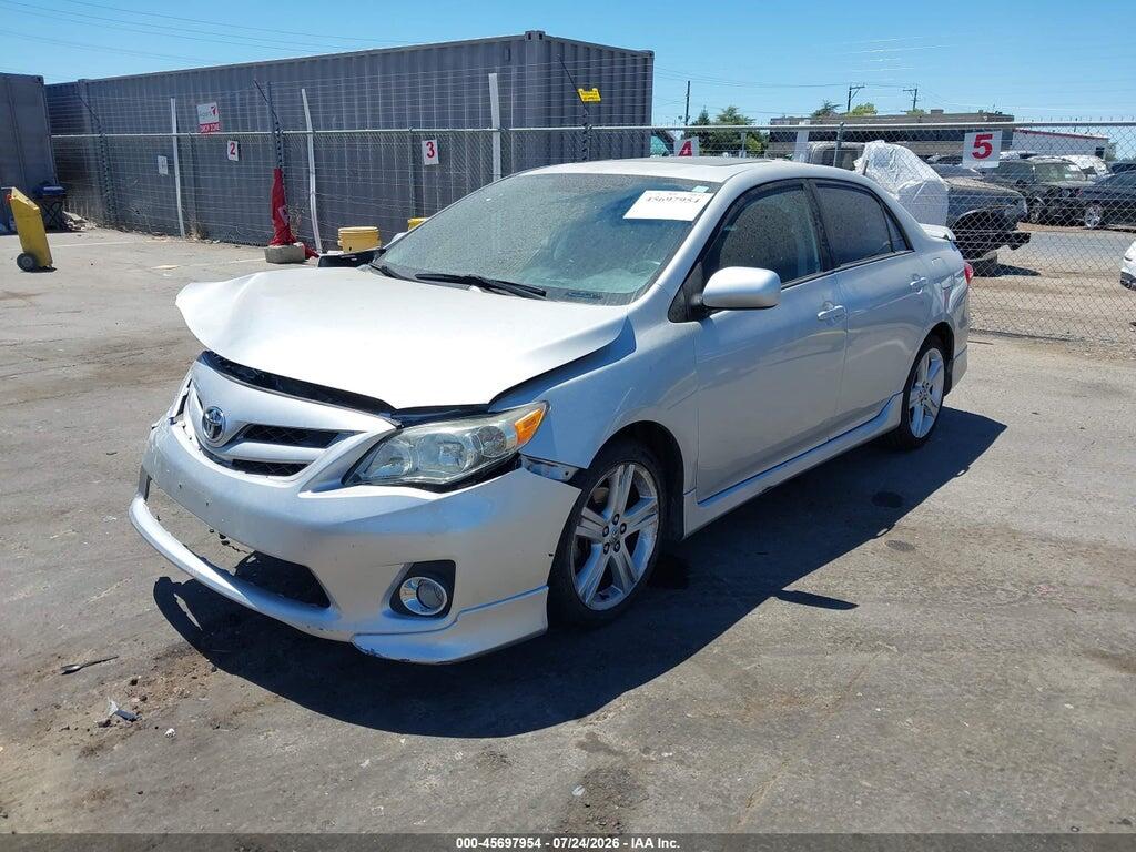 5YFBU4EE8DP174886 2013 TOYOTA COROLLA photo no. 2