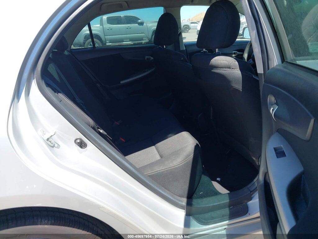 5YFBU4EE8DP174886 2013 TOYOTA COROLLA photo no. 8