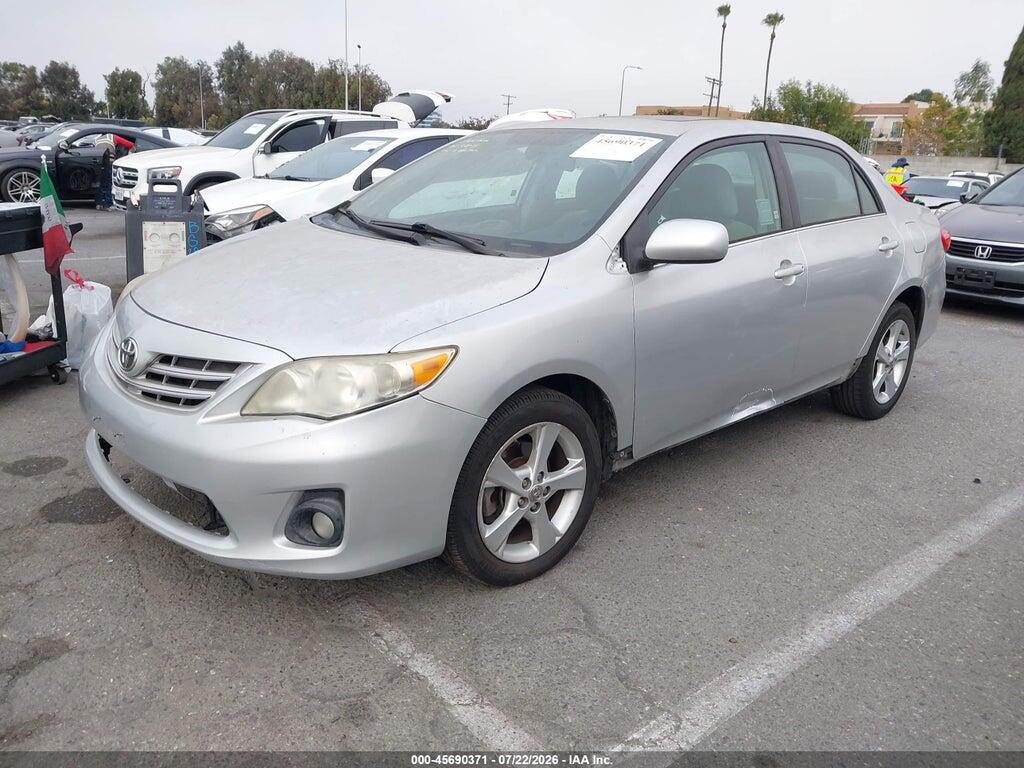5YFBU4EE8DP202928 2013 TOYOTA COROLLA photo no. 2