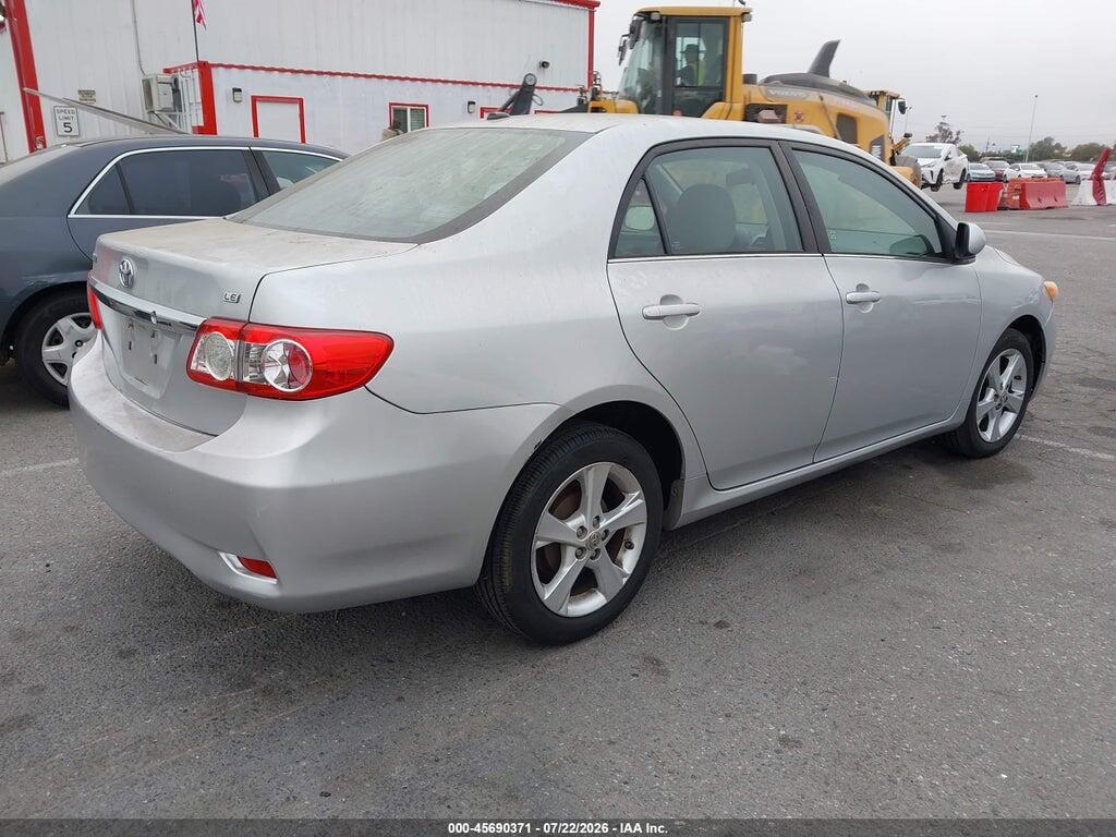 5YFBU4EE8DP202928 2013 TOYOTA COROLLA photo no. 4