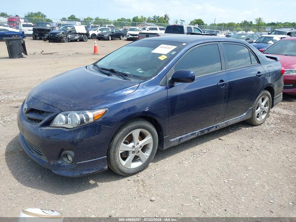 2T1BU4EE4DC948387 2013 TOYOTA COROLLA photo no. 2