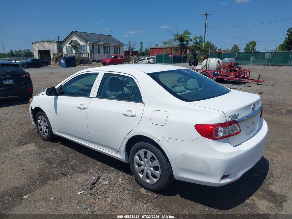 2T1BU4EE9DC088812 2013 TOYOTA COROLLA photo no. 3
