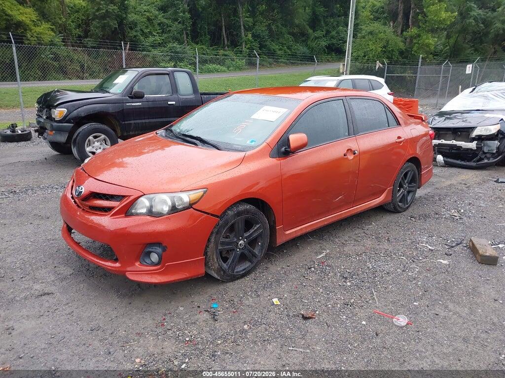 2T1BU4EE2DC084083 2013 TOYOTA COROLLA photo no. 2