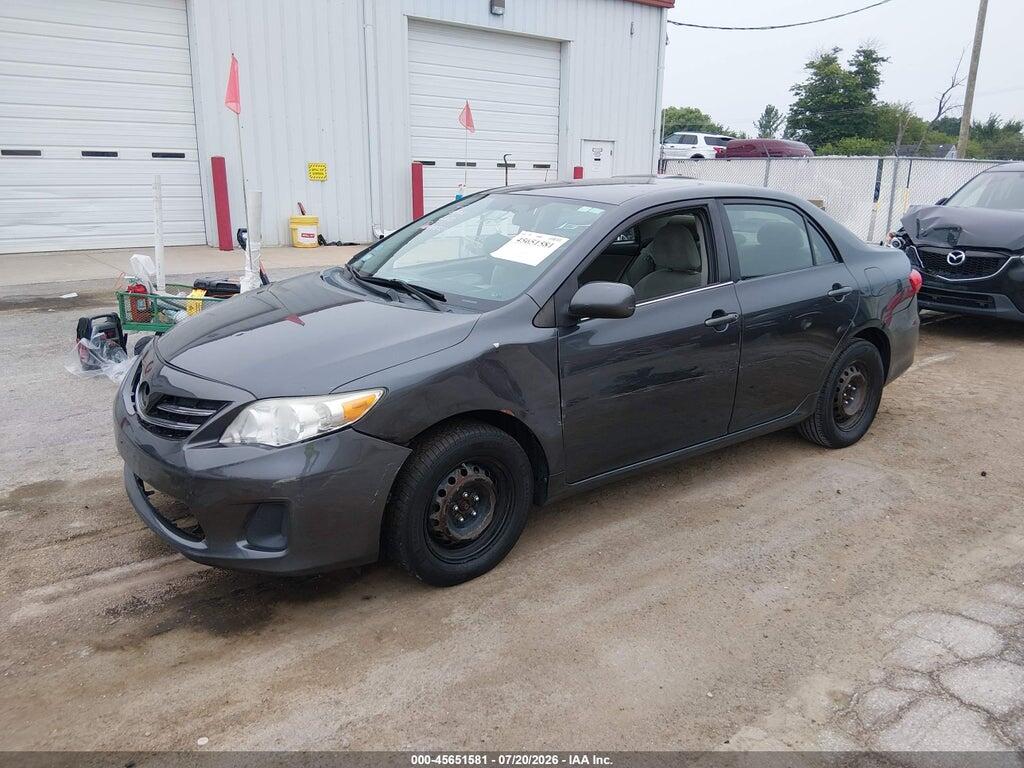 2T1BU4EE7DC922561 2013 TOYOTA COROLLA photo no. 2