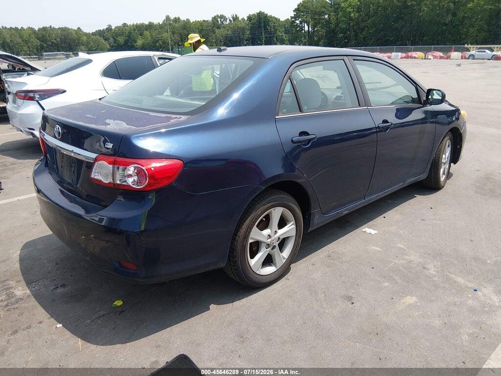 5YFBU4EE0DP177068 2013 TOYOTA COROLLA photo no. 4
