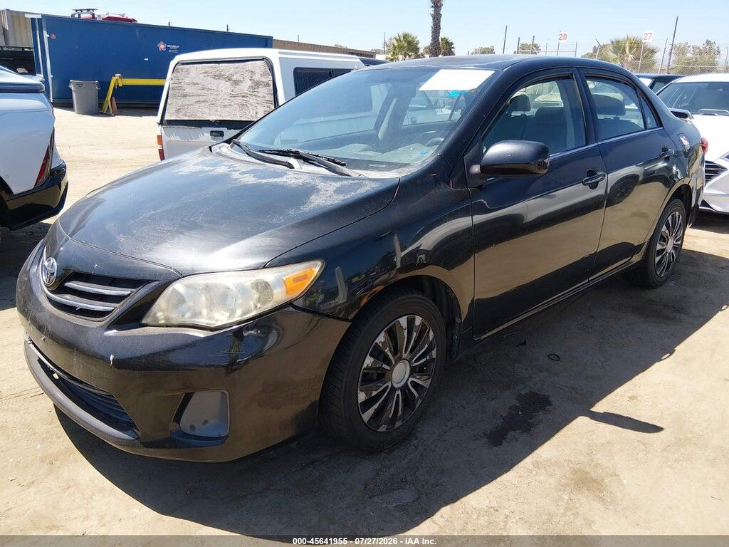 5YFBU4EE6DP213068 2013 TOYOTA COROLLA photo no. 2