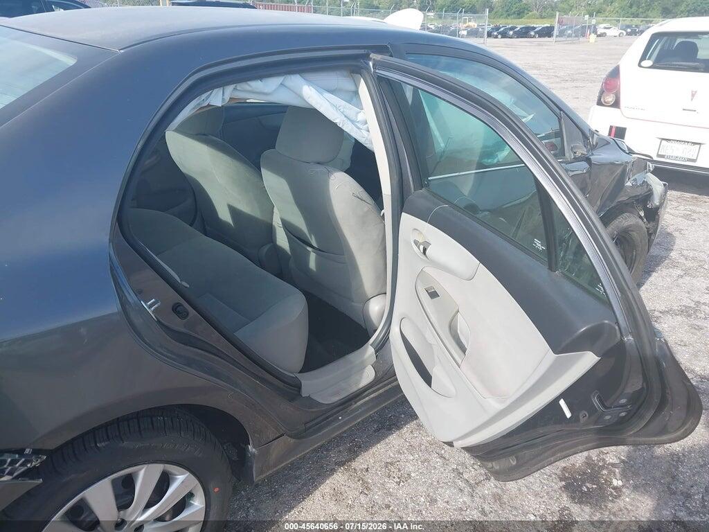 5YFBU4EE2DP130480 2013 TOYOTA COROLLA photo no. 8