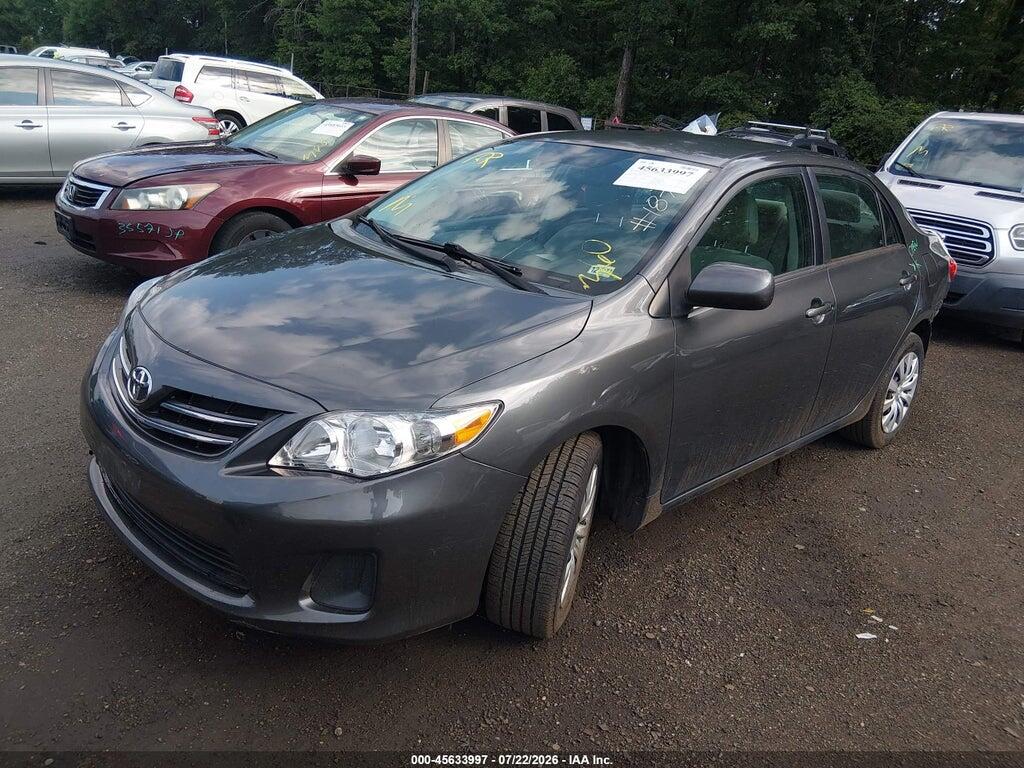 2T1BU4EE0DC063443 2013 TOYOTA COROLLA photo no. 2