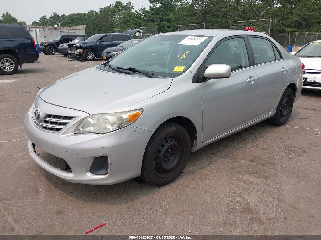 2T1BU4EE3DC951023 2013 TOYOTA COROLLA photo no. 2