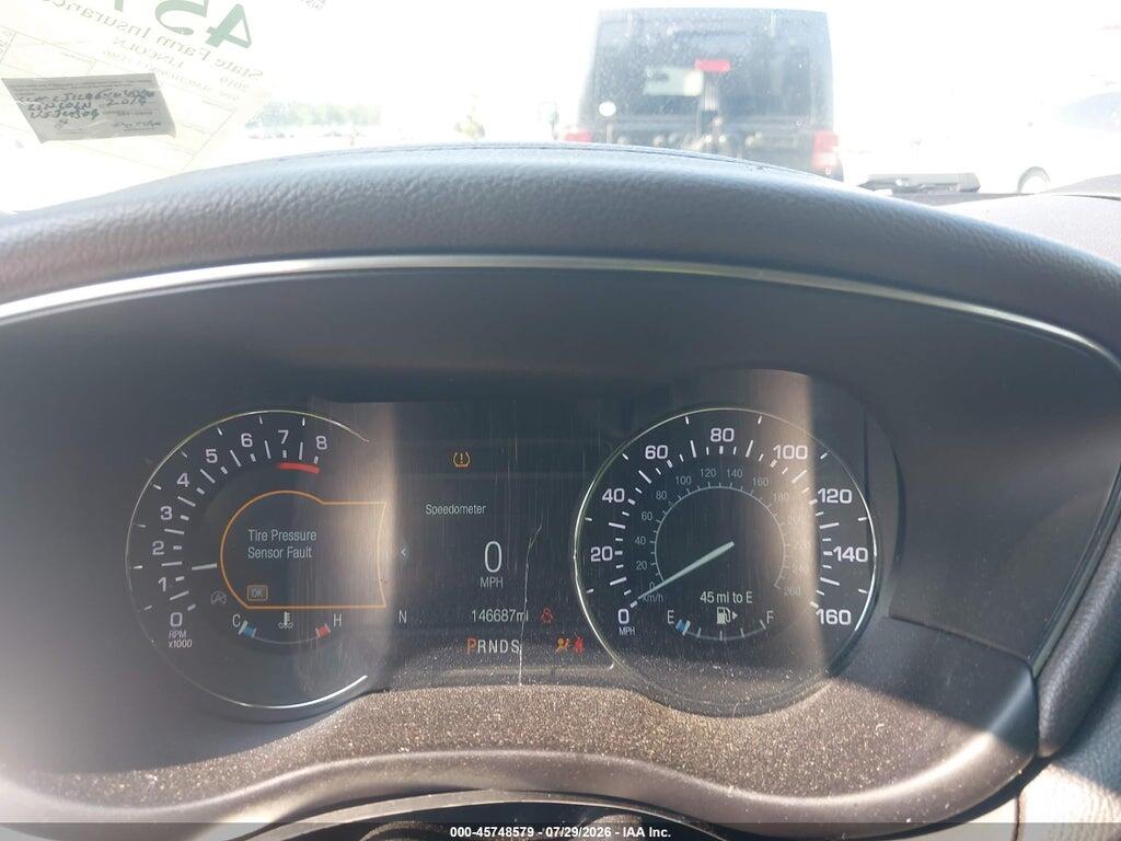 5LMCJ1C95KUL15360 2019 LINCOLN MKC photo no. 7