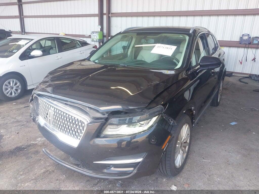 5LMCJ1C92KUL48574 2019 LINCOLN MKC photo no. 2