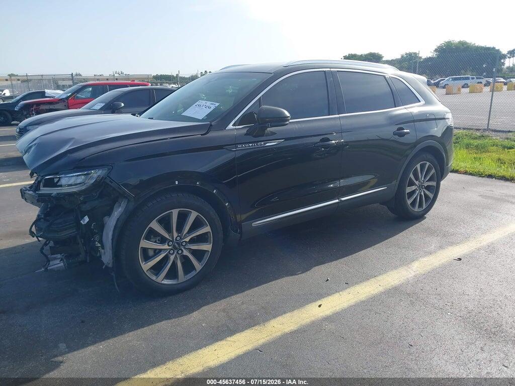 2LMPJ6K94KBL24435 2019 LINCOLN NAUTILUS photo no. 2