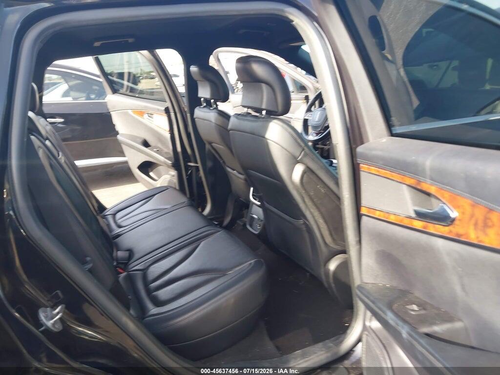 2LMPJ6K94KBL24435 2019 LINCOLN NAUTILUS photo no. 8