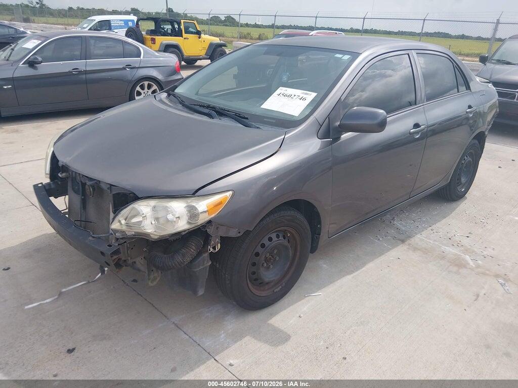 5YFBU4EE1DP098251 2013 TOYOTA COROLLA photo no. 2
