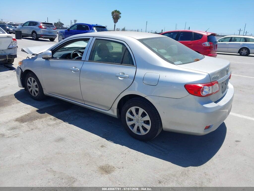 JTDBU4EE8DJ119620 2013 TOYOTA COROLLA photo no. 3