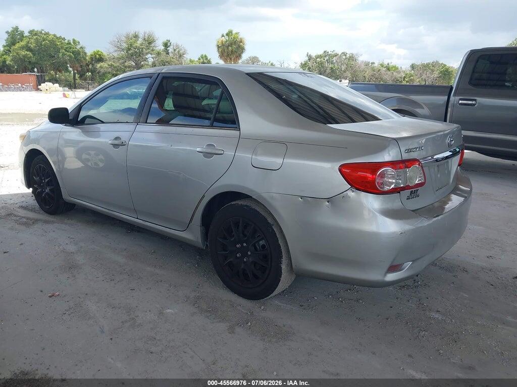 2T1BU4EE0DC974839 2013 TOYOTA COROLLA photo no. 3