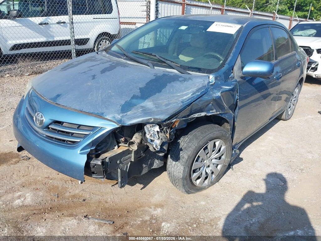 5YFBU4EE1DP207548 2013 TOYOTA COROLLA photo no. 2