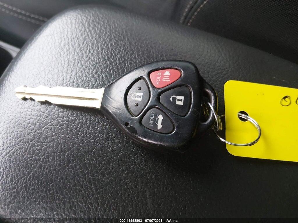 2T1BU4EE2DC976432 2013 TOYOTA COROLLA photo no. 11