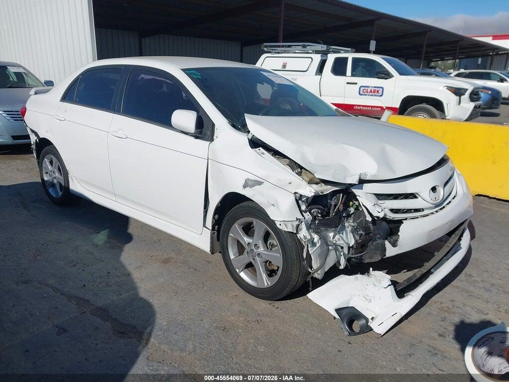 2T1BU4EE3DC944282 2013 TOYOTA COROLLA photo no. 1