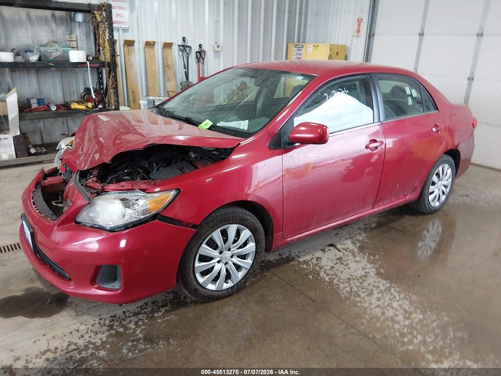 2T1BU4EE0DC082381 2013 TOYOTA COROLLA photo no. 2